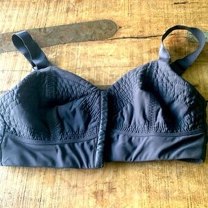 Black Fabletics sports bra